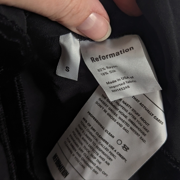 Reformation Black Ruffle Velvet Silk Wrap Mini Skirt sz S - Picture 8 of 9